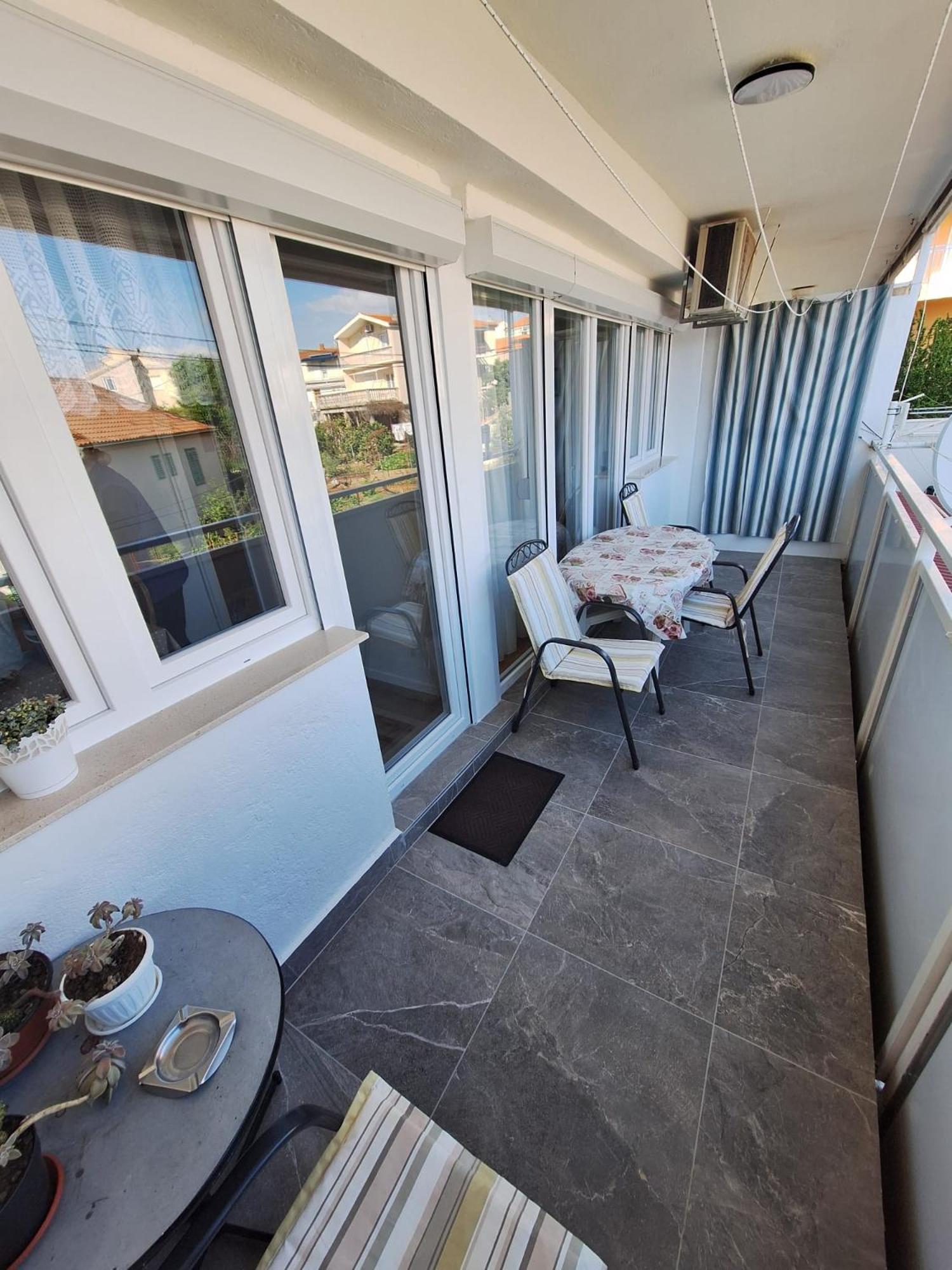 Apartment Doris Primošten Екстериор снимка