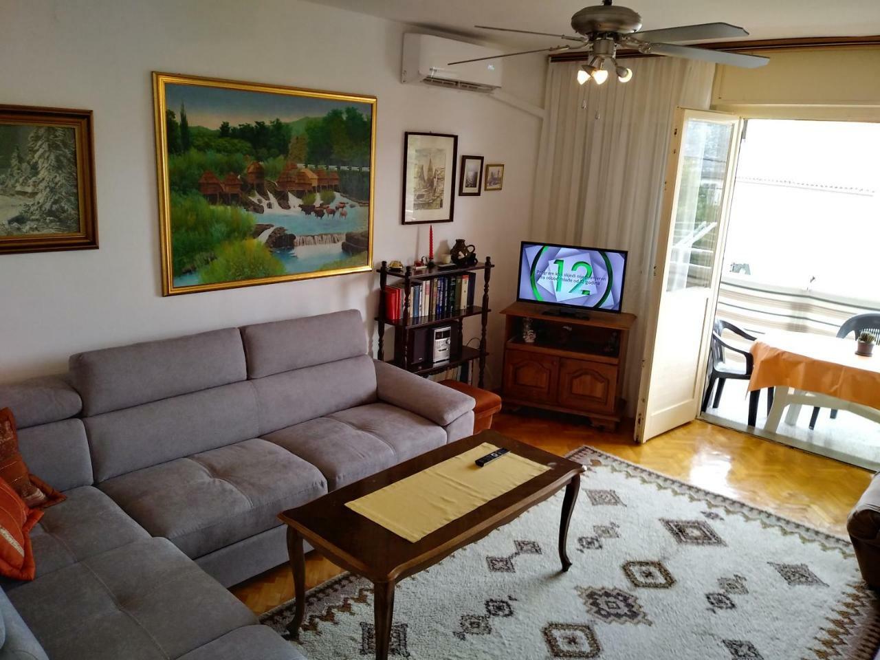 Apartment Doris Primošten Екстериор снимка